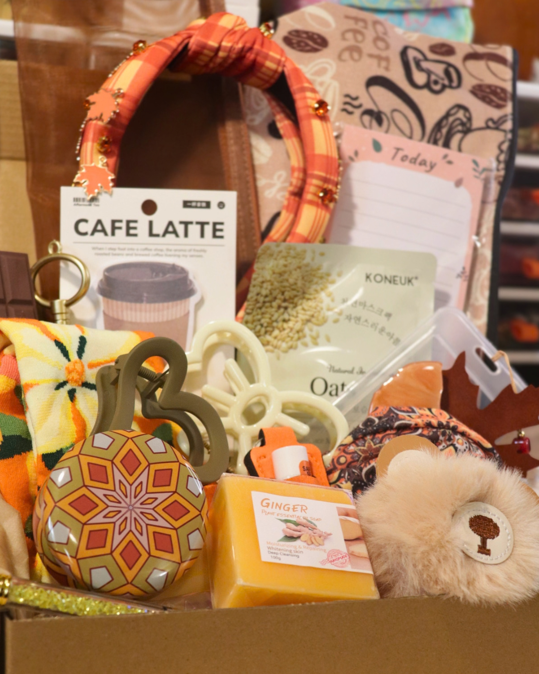 Golden Spice Café OPULENT Box (20+ Items and 1 Golden Ticket Item)